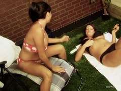 youporn-pornos grosse-titten-pornos lesben-pornos pov-pornos fingern, lesben oralsex, geile lesben, riesenmöpse, möse lecken, kitzler stimulieren