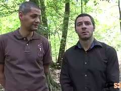 outdoor-pornos youporn-pornos gruppensex-pornos blasen-pornos ficken von hinten, gangbang, schwanz reiten, outdoor blowjob, outdoor gruppensex, rasierte schwarzhaarige