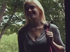 pornhub-pornos flotter-dreier-pornos milf-pornos blasen-pornos schwanz reiten, blonde milf, sex von hinten, küssen, bi dreier sex, bisexuelle frau