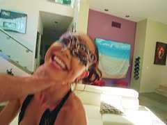 xnxx-pornos schwarzhaarige-pornos blasen-pornos grosse-schwaenze-pornos ficken von hinten, fotze lecken, hart ficken, geile schwarzhaarige, netzoutfit, schwarzhaarige beim blasen