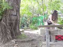 outdoor sex,hängetitten,mollige milf,netzstrümpfe,outdoor blowjob,sex von hinten