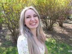 youporn-pornos deutsche-pornos blasen-pornos blondinen-pornos geiler handjob, blondes girl, wohnzimmer, deutsche blondine, girl beim blasen, 69iger oralsex