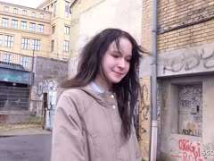 deutsche-pornos teen-pornos naturtitten-pornos blasen-pornos rasierte muschi, doggystyle, nylon girl, cowgirl, junge schwarzhaarige, taschengeld