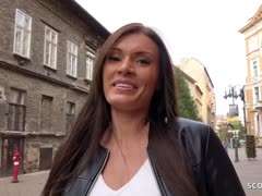 deutsche-pornos grosse-titten-pornos milf-pornos abspritzen-pornos schwanz reiten, sperma schlucken, deutsche milf, dicke hupen, doggystyle, strümpfe, dunkelhaarig, casting