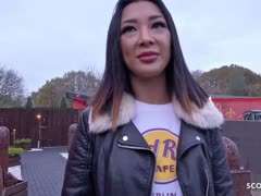 deutsche-pornos amateur-pornos naturtitten-pornos schwarzhaarige-pornos pimmel blasen, strümpfe, tätowiert, deutsche amateurin, dunkelhaarig, casting